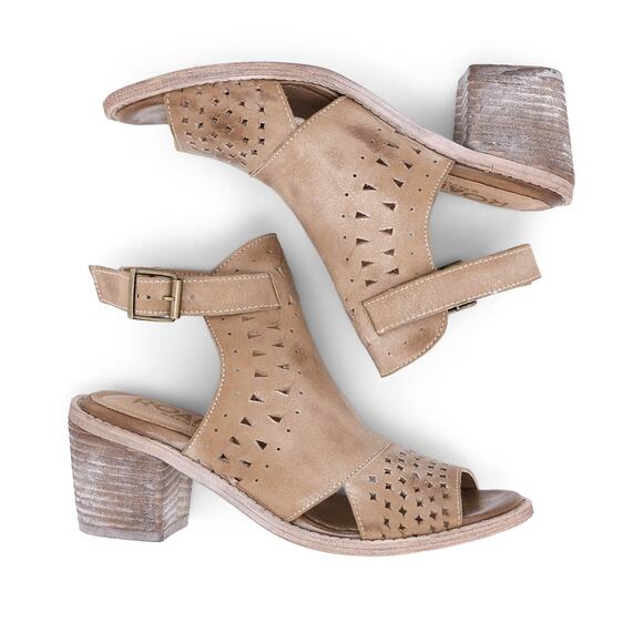 NIB Roan by Bed Stu Christine P 8 Nubuck Open Toe Ankle Strap Perforated Sandal - Picture 12 of 14